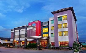Aston Tanjung City Hotel 3*